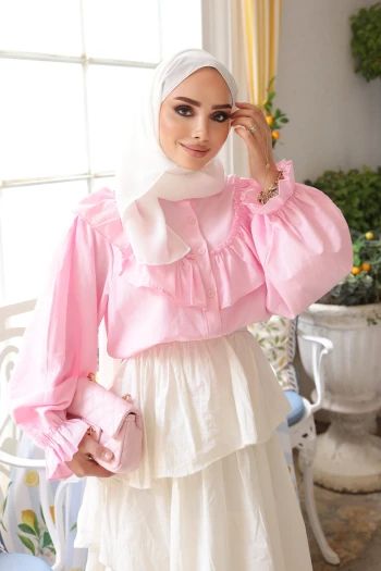 Pembe Önü Fırfırlı Kol Lastikli Gömlek