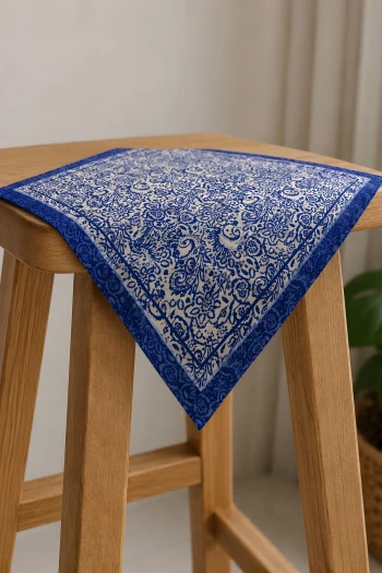 Saks Mavi Etnik Desenli Bandana