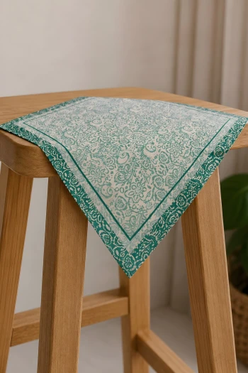 Yeşil Etnik Desenli Bandana