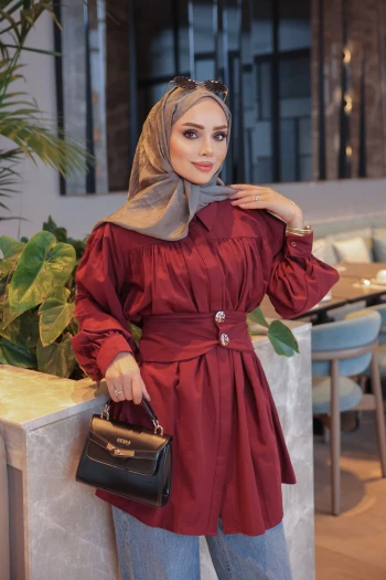 Bordo Gizli Düğmeli Kemer Detaylı Gömlek