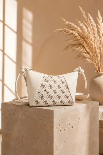 Beyaz Monogram Desenli Mini Omuz Çantası