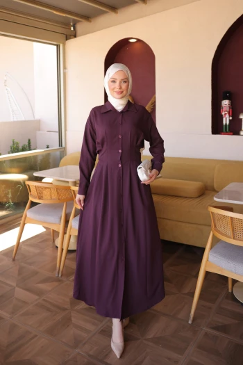 Mürdüm Düğmeli Bel Pensli Elbise