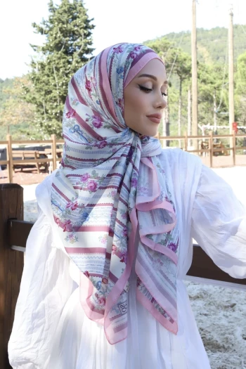 Pembe Aqua Puantiyeli Soft Şal