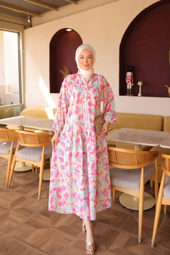 Pembe Yarım Düğmeli Kol Lastikli Desenli  Elbise