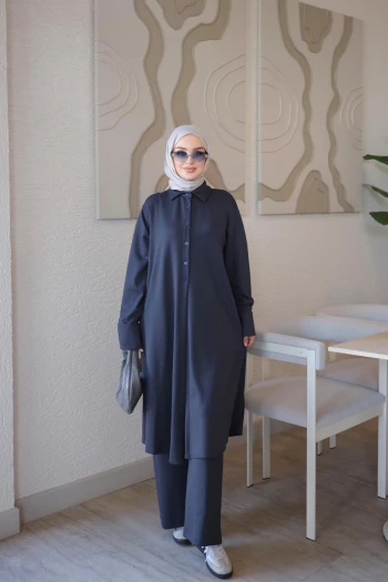 Antrasit Yarım Düğmeli Tunik Pantolonlu Takım