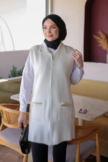 Ekru Fermuarlı Angora Yumoş Triko Yelek