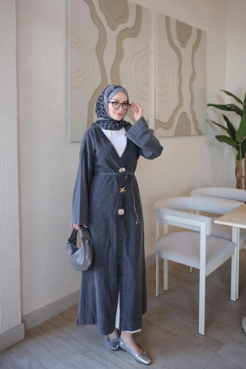 Füme Aksesuarlı Beli Bağlamalı Uzun Kot Kimono