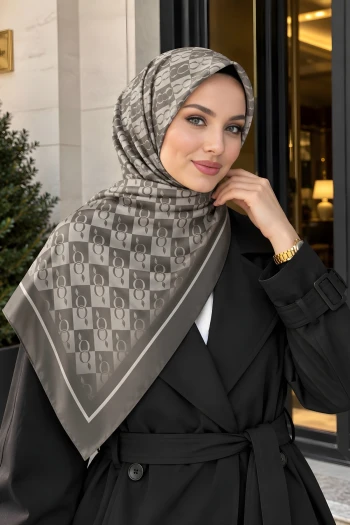 Gri Monogram Desenli Soft Şal