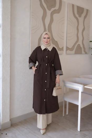 Kahverengi Fermuarlı Çıtçıtlı Kemerli Astarlı Trençkot