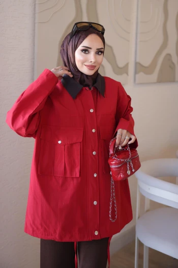 Kırmızı Fermuarlı Çıtçıtlı Bağlamalı Garnili Ceket