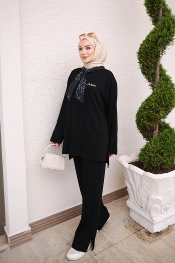 Siyah Fular Detaylı Tunik Pantolonlu Takım