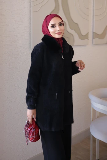 Siyah Soft Kürk Yakalı Angora Triko Hırka