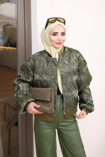 Haki Jakar Janjan Fırfırlı Bomber Ceket