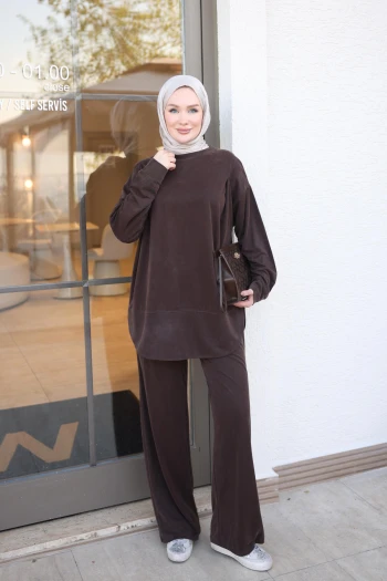 Kahverengi Omuz Pensli Eteği Oval Tunik Pantolonlu Modal Takım
