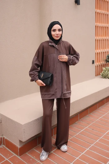 Kahverengi Oxford Garnili Tunik Pantolonlu Takım