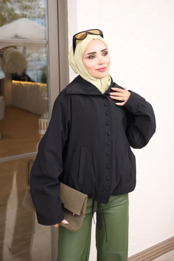 Siyah Düğmeli Astarlı Oversize Ceket