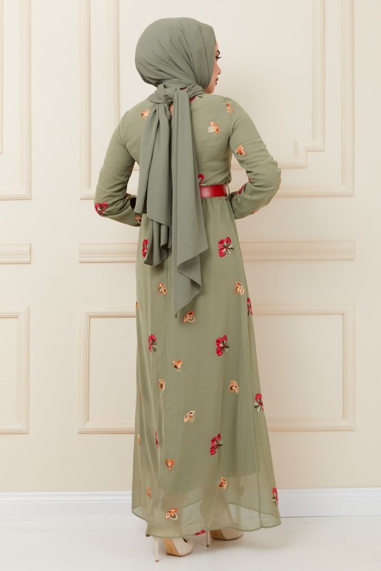 Nakış Detaylı Kemerli Şifon Tesettür Elbise/Yeşil