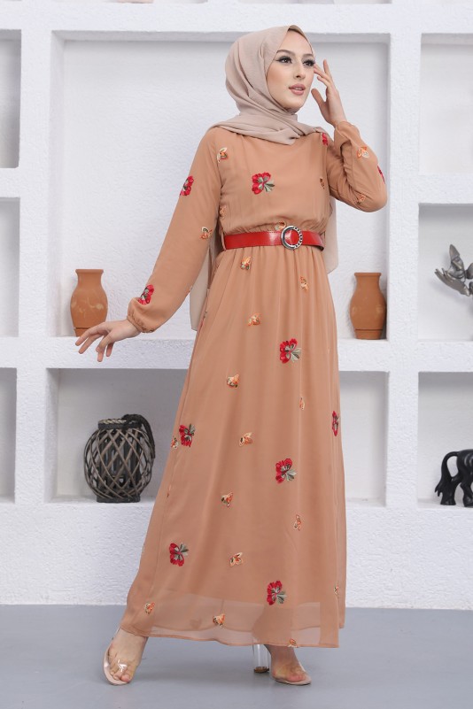 Nakış Detaylı Kemerli Şifon Tesettür Elbise/Somon