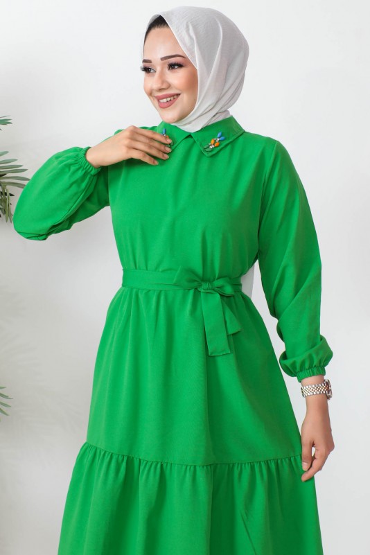 Yeşil Yaka Boncuklu Terikoton Elbise
