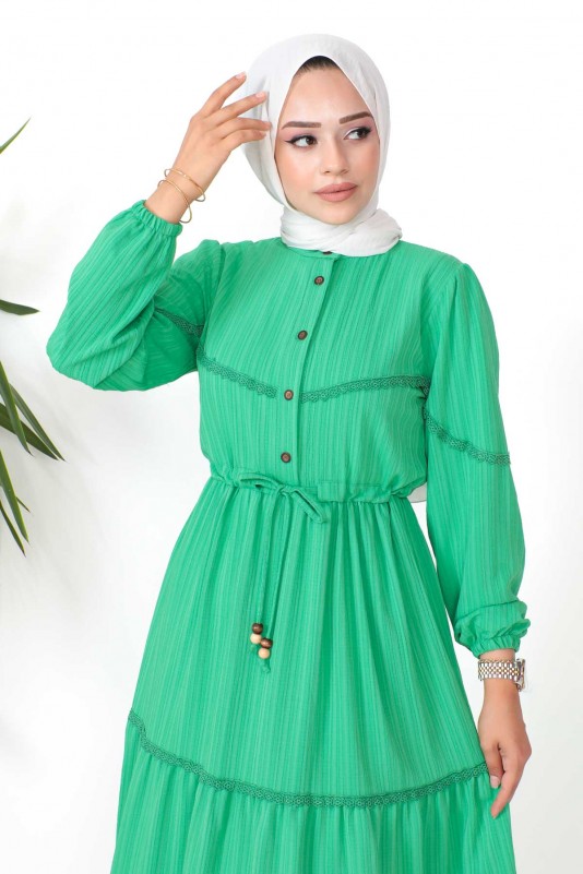 Yeşil Bel Büzgülü Güpürlü Elbise