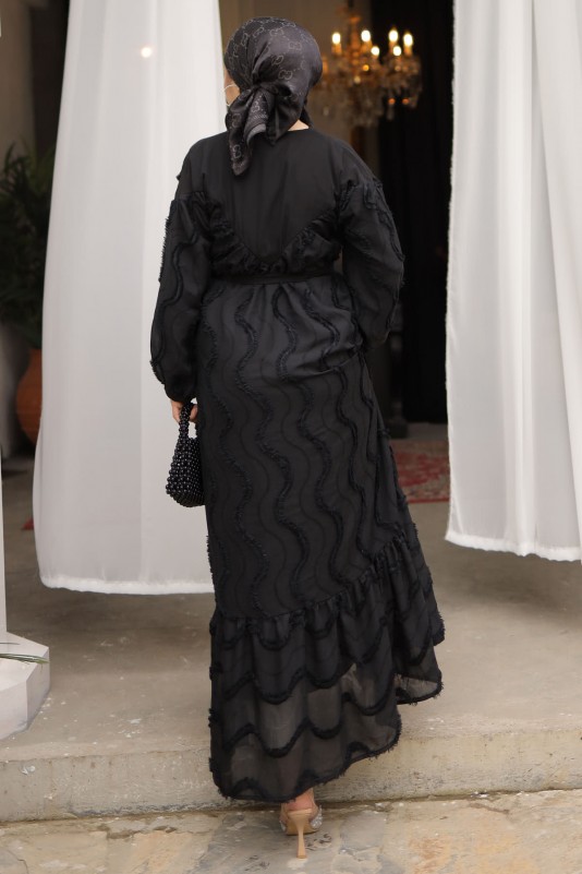 Siyah Balon Kol Püskül Detaylı Şifon Elbise