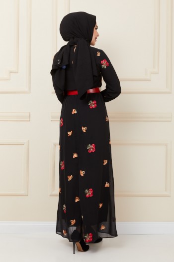 Nakış Detaylı Kemerli Şifon Tesettür Elbise/Siyah