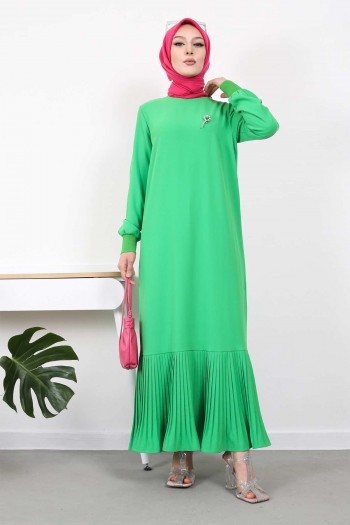 Yeşil Yaka Bronşlu Eteği Fırfırlı Elbise