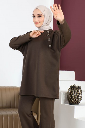 Kahverengi Yaka Düğmeli Tunik Pantolon Takım