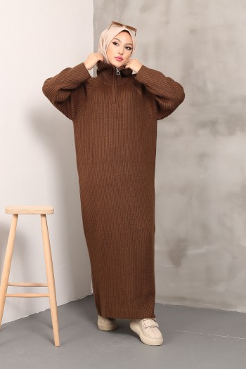 Kahverengi Yaka Fermuarlı Triko Elbise
